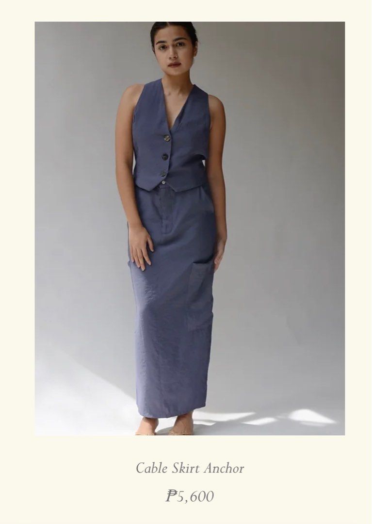 Araw the Line Cable Skirt Anchor (Category: Skirts) located in Mandaluyong City. Submitted by taffyfriday (Listing ID 1232412331, Image 1). Description: Used once Originally P5600 on the website Size Small Rfs: Decluttering Comes with Araw pouch.