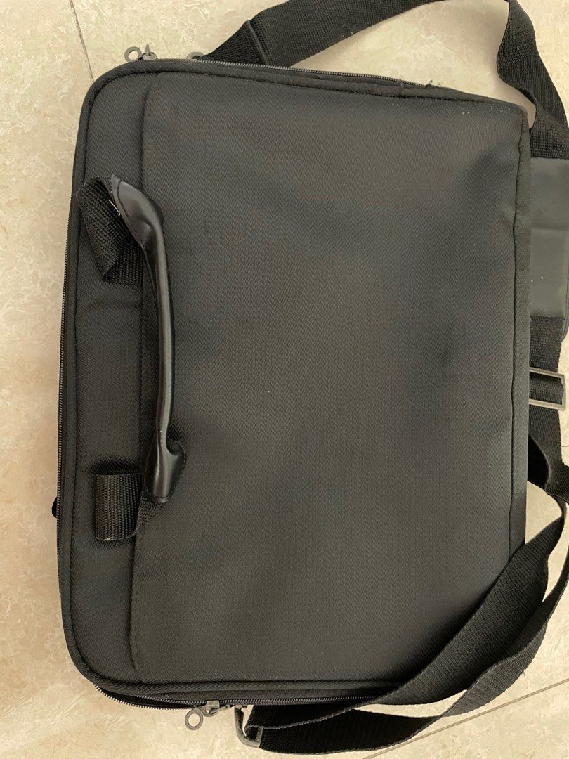 Asus laptop bag, Men's Fashion, Bags, Briefcases on Carousell
