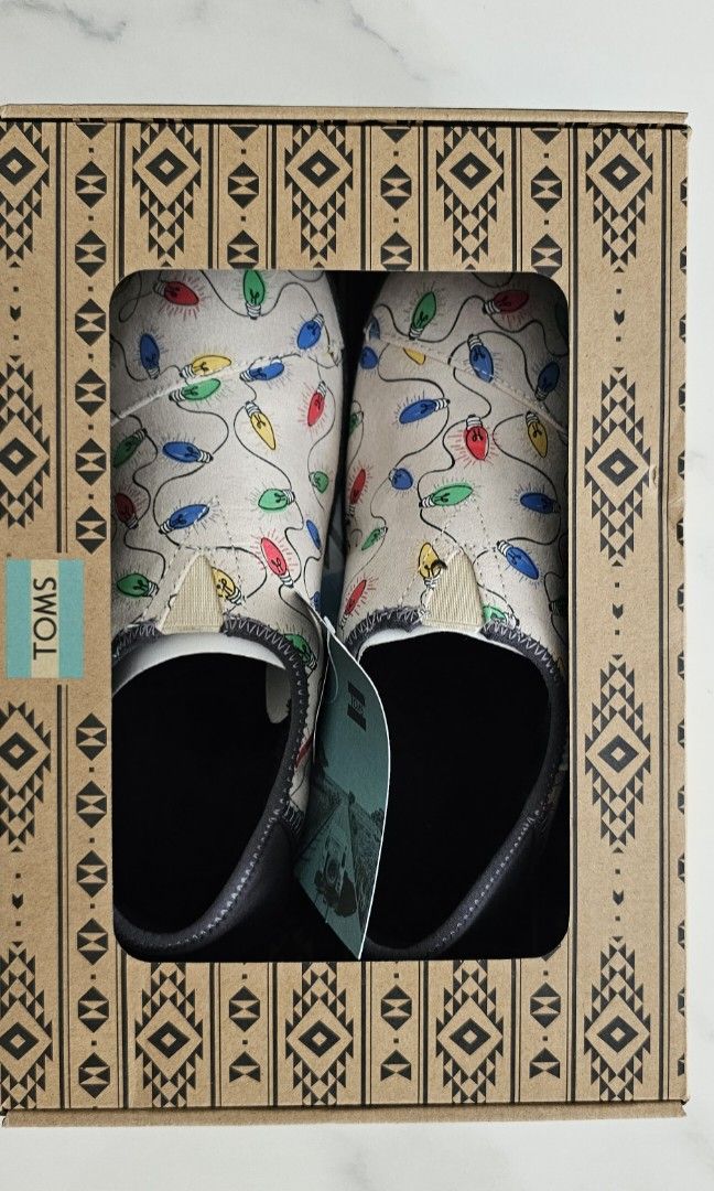 Toms clearance size 9
