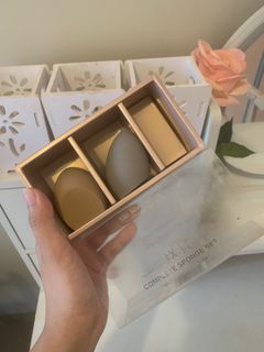 Authentic Luxie Makeup Sponge