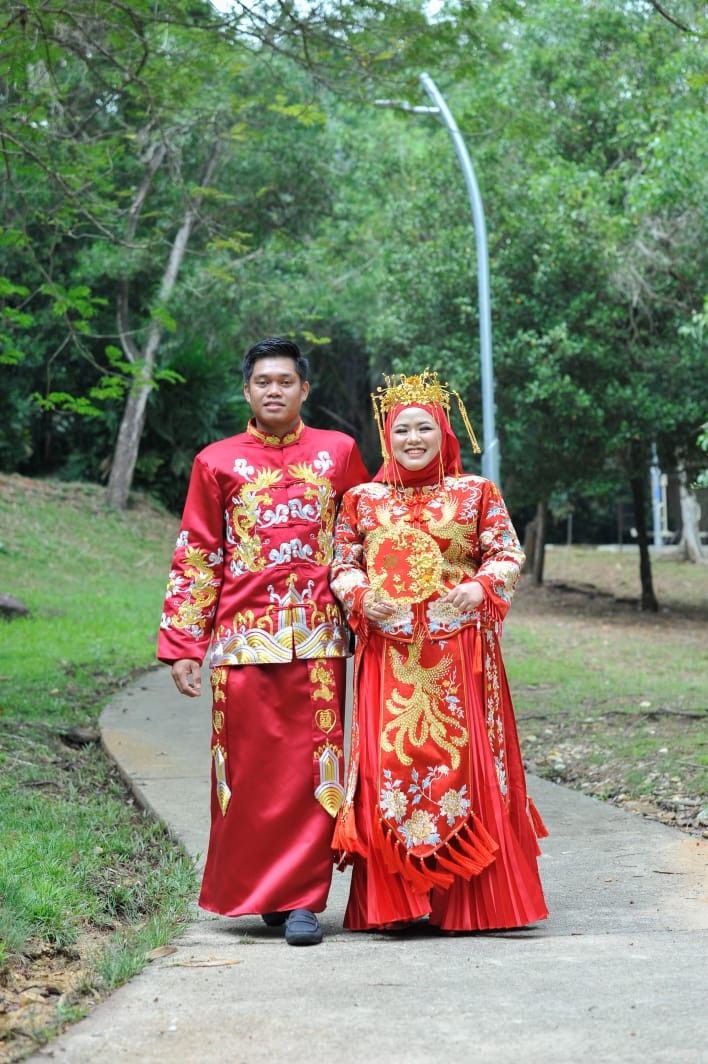 sewa baju kahwin tradisional chinese, Women's Fashion, Dresses & Sets