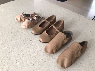 Ballet 🩰 shoes