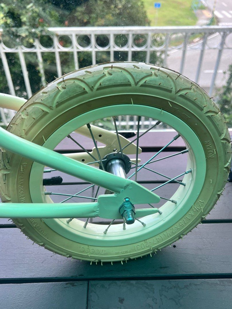 Banwood Vintage Balance bike Cream, Sports Equipment, Bicycles