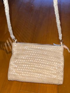 （分類：）位於 。 由 zenfamsale 提交（商品編號 1232456513，圖片 1）。簡介： 。