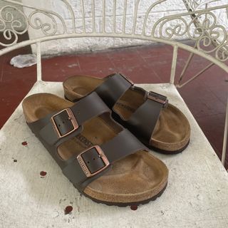 (Category: ) located in . Submitted by livelaughthrift (Listing ID 1232335074, Image 1). Description: .