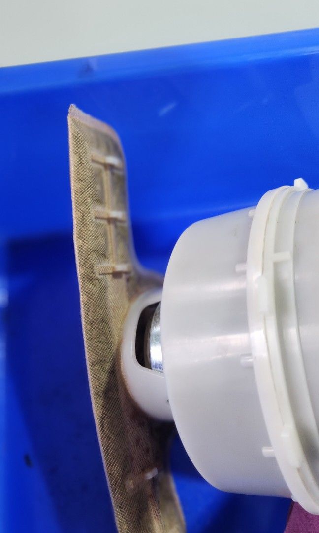 Bmw Fuel pump & fuel filter, Car Accessories, Car & Services