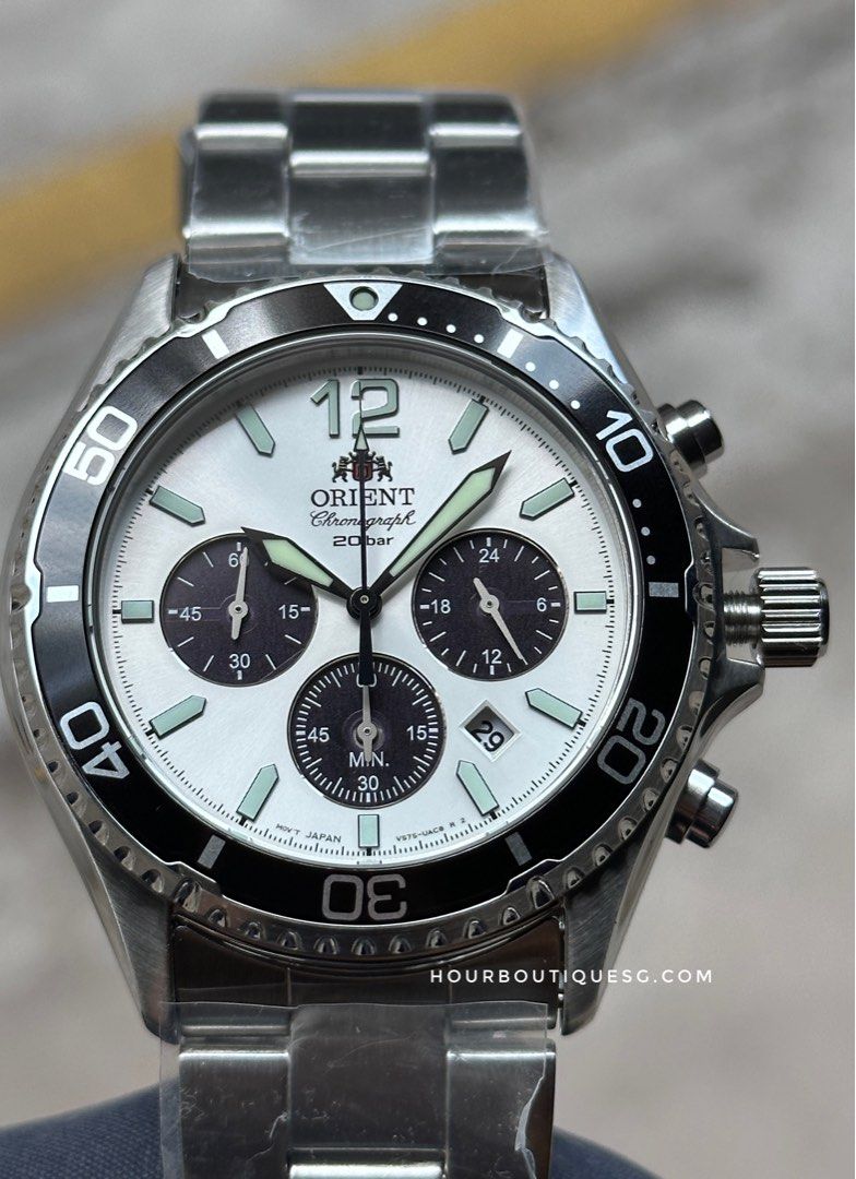 Brand New Orient Kamasu Solar Powered Sapphire Crystal Divers