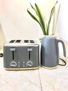 Branded Breakfast Duo Set Kettle and 4 Slice Toaster ~ Gray with Wood Trim Design