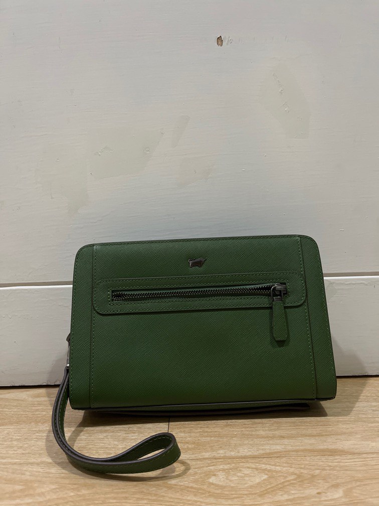 Braun Buffel Pouch Bag, Barang Mewah, Tas & Dompet di Carousell