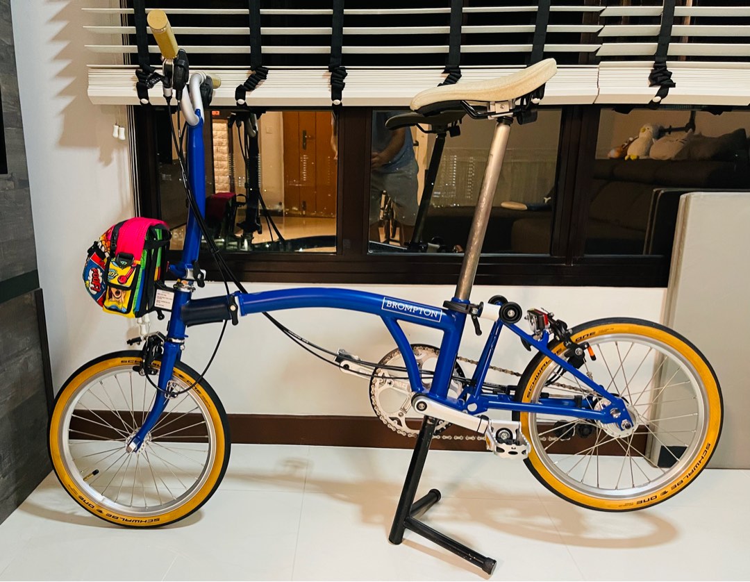Brompton Piccadilly Blue M6E 2022, Sports Equipment, Bicycles & Parts ...