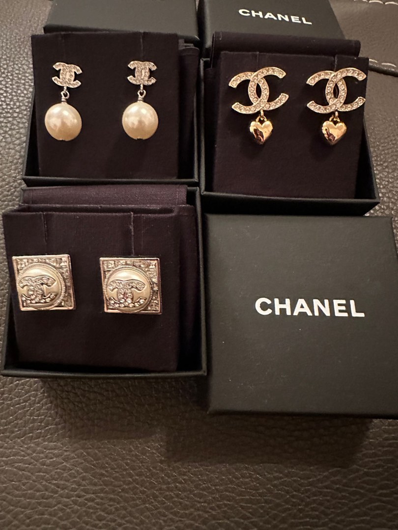Chanel vip clearance gift earrings