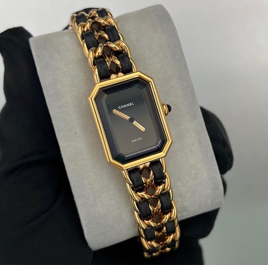 Chanel vintage 2025 watch