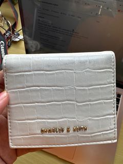 (Kategori: ) berada di . Dikirim oleh chidasaurus (ID iklan 1232347949, Gambar 1). Deskripsi: .