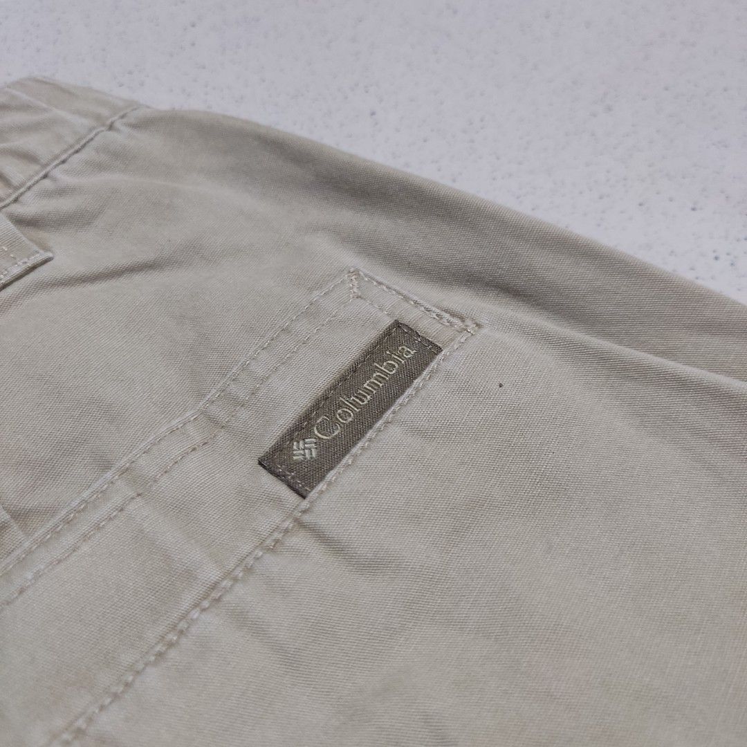 Columbia Cargo Pants (Khaki) on Carousell