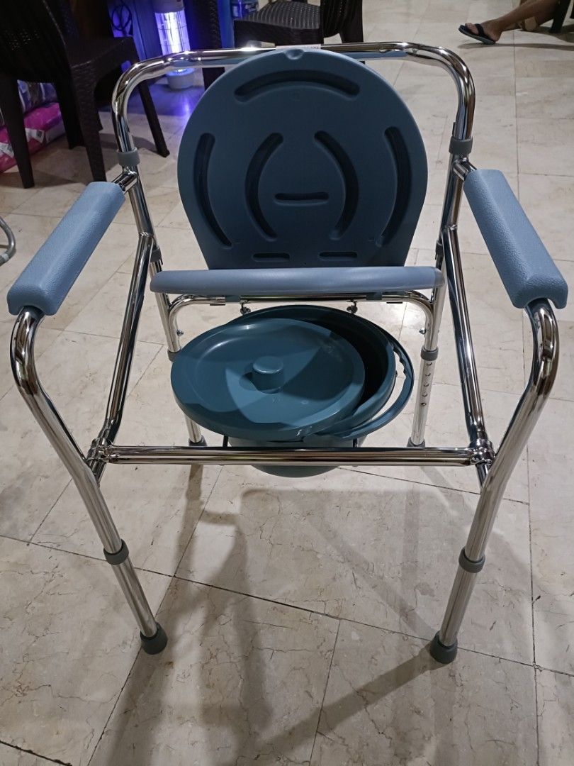 Commode Chair skeleton on Carousell