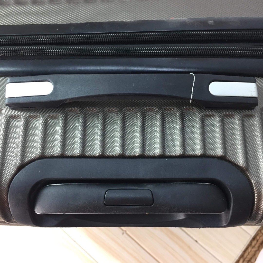 Revo apex luggage lock 2025