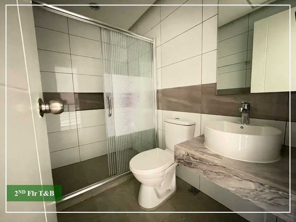 BRAND NEW DUPLEX HOUSE AND LOT FOR SALE IN TOWN AND COUNTRY WEST MOLINO