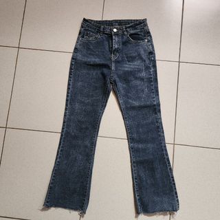 faded black highwaisted cropped jeans pants semi wide leg bottom