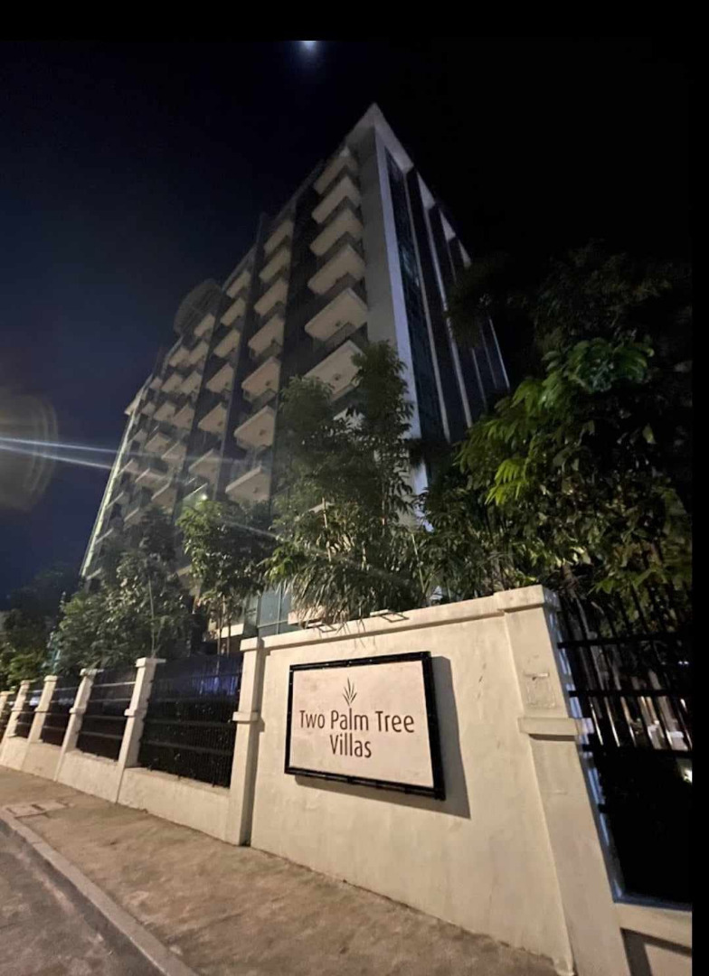For Sale Condo in Two Palm Tree Villas, Newport City Pasay on Carousell