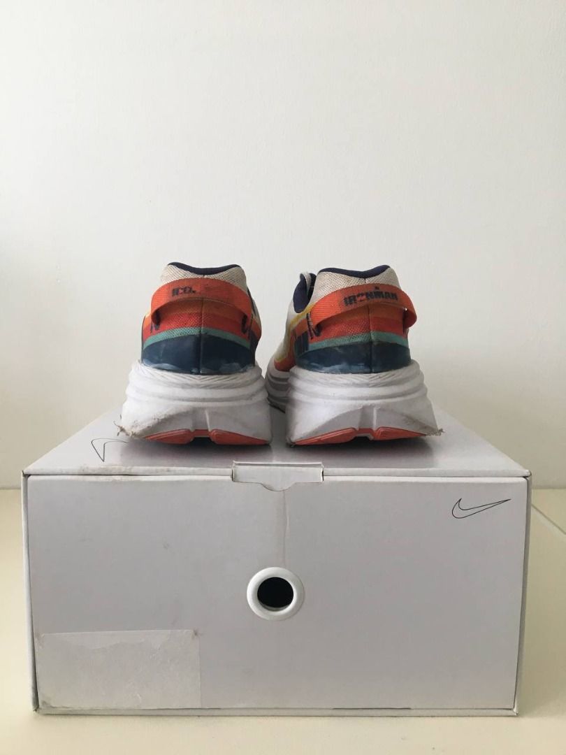 Mens hokas on sale outlet