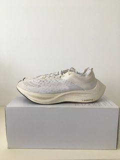 Nike zoom vaporfly 4 singapore sales