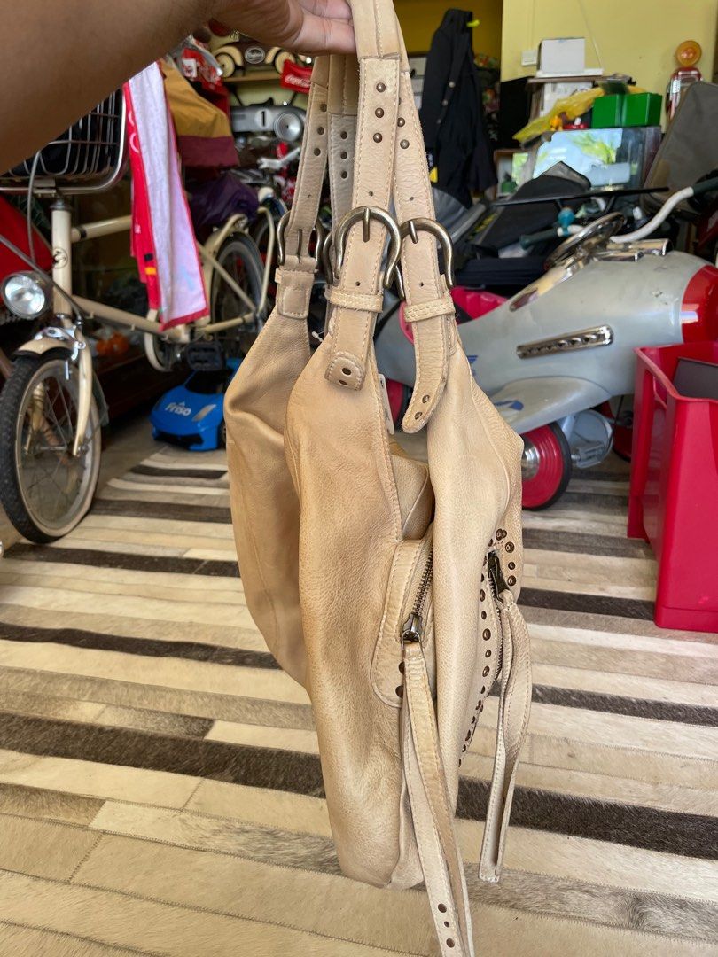 Hudson Sling Bag | Sling bag, Sling bag outfit, Leather sling bag