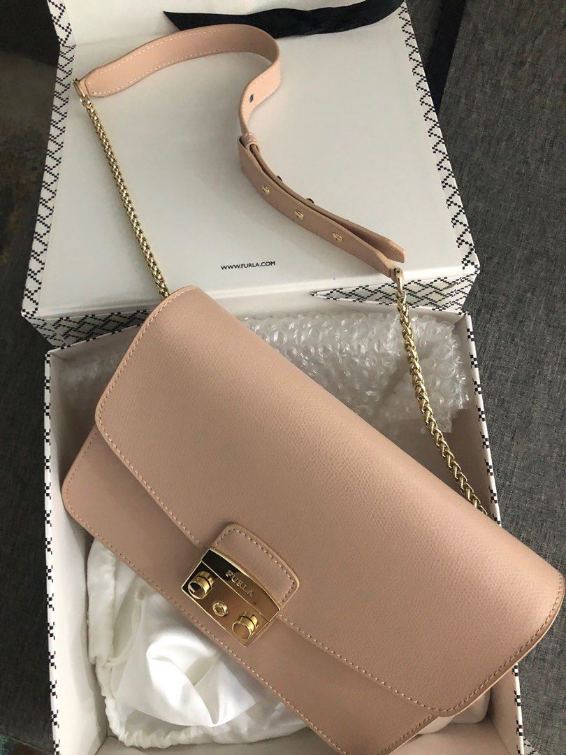 Furla beidge leather shoulder bag Women s Fashion Bags Wallets