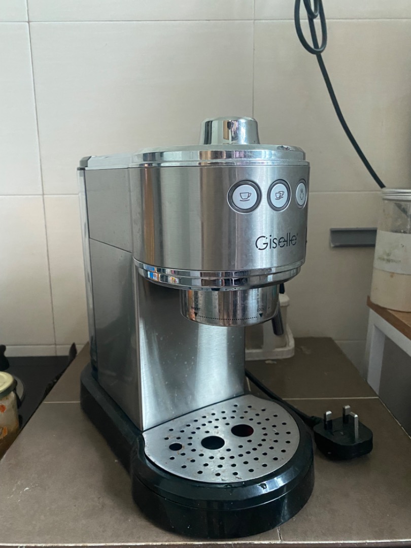 Giselle coffee machine, Furniture & Home Living, Kitchenware