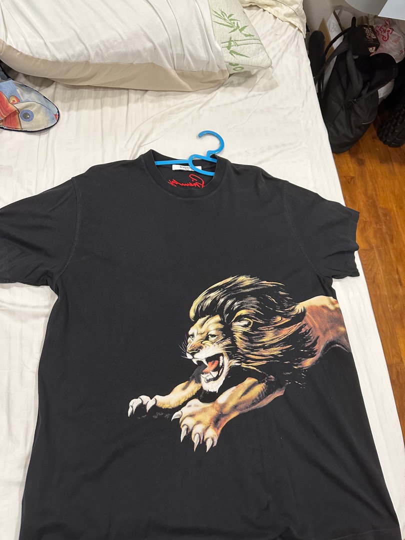 Givenchy on sale sweatshirt lion