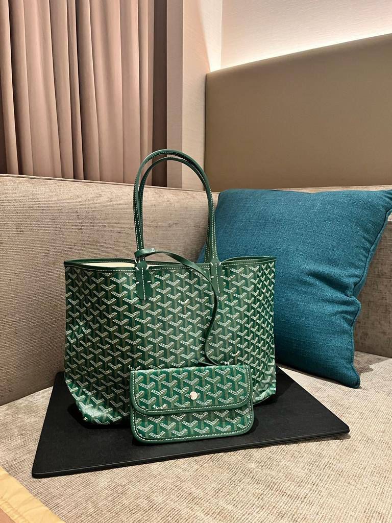 Goyard tote medium green, Luxury, Bags & Wallets on Carousell