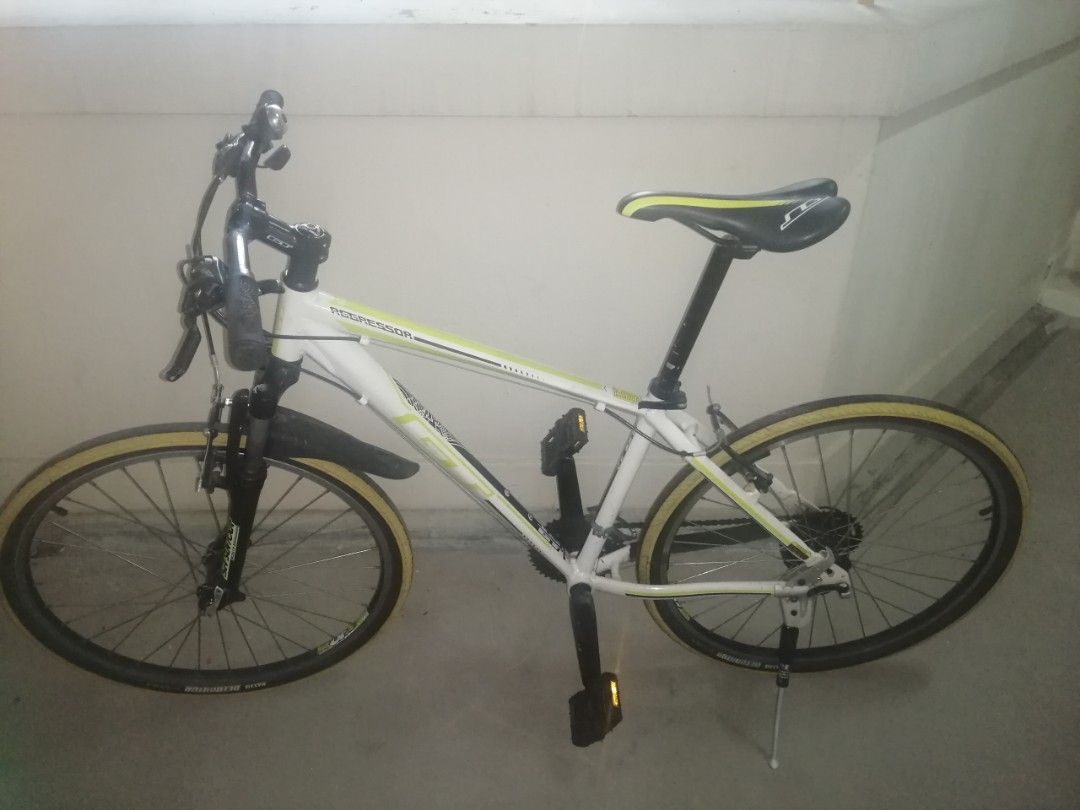 GT Aggressor 3.0 Bicycle, Sports Equipment, Bicycles & Parts, Bicycles ...