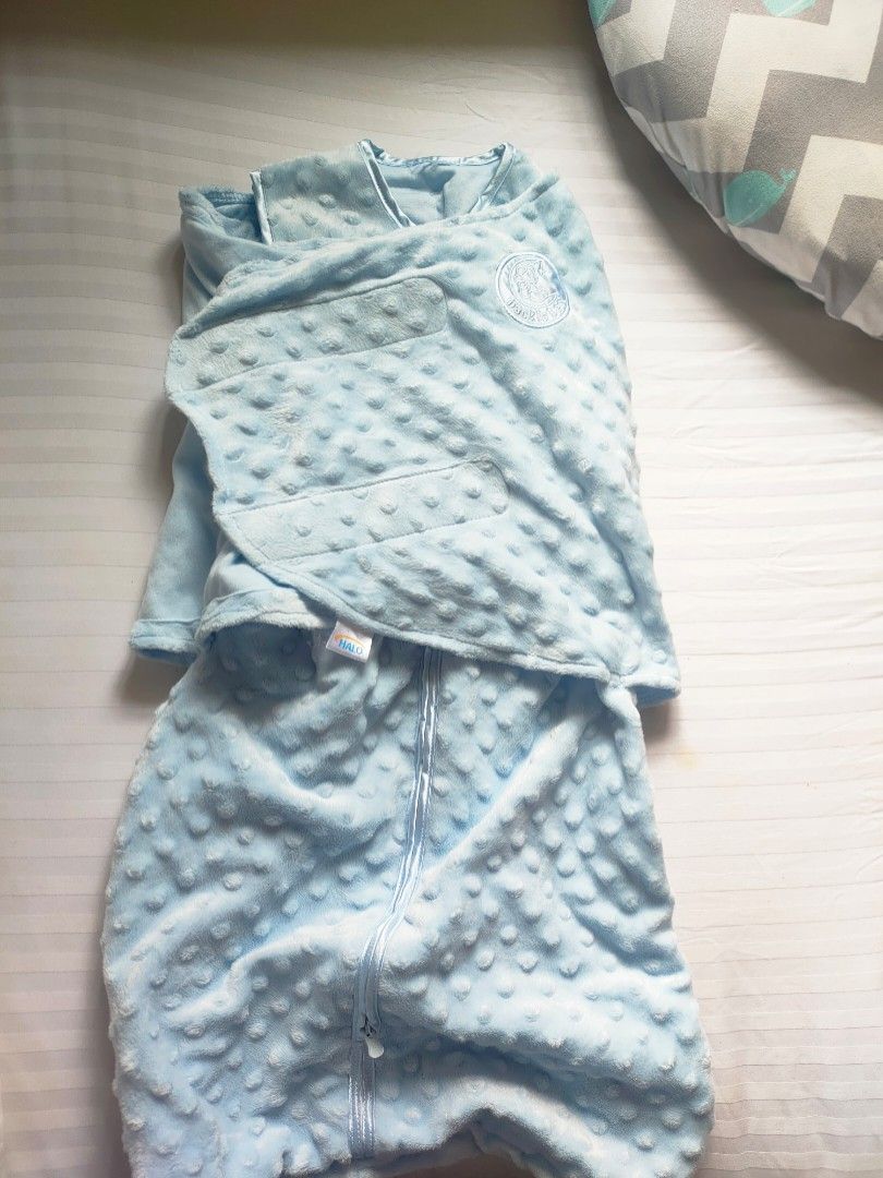 HALO swaddle, Babies & Kids, Babies & Kids Fashion on Carousell