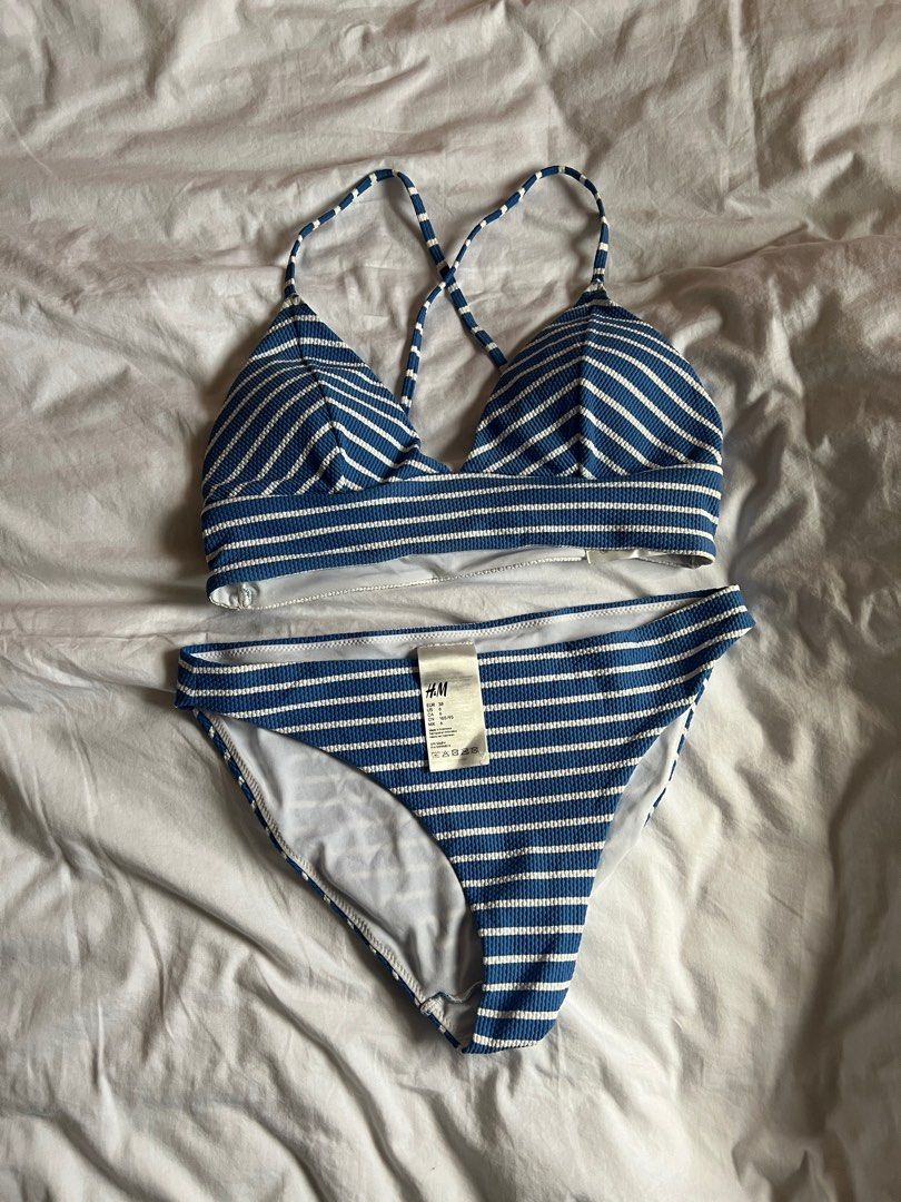 H&M Blue Striped Bikini (Category: Bikinis & Swimsuits) located in Manila. Submitted by prinsloo_ (Listing ID 1232397612, Image 1). Description: LIKE NEW used ONCE slightly nego padded.