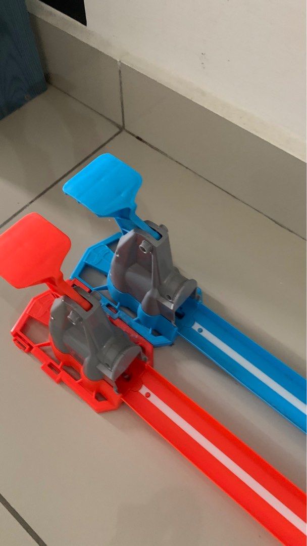 Hot wheels double loop launcher hotsell