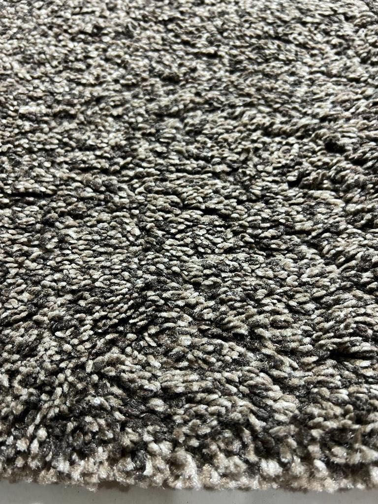 Adum Rug IKEA Adum large rug, Furniture & Home Living, Home Decor, Carpets, Mats ...