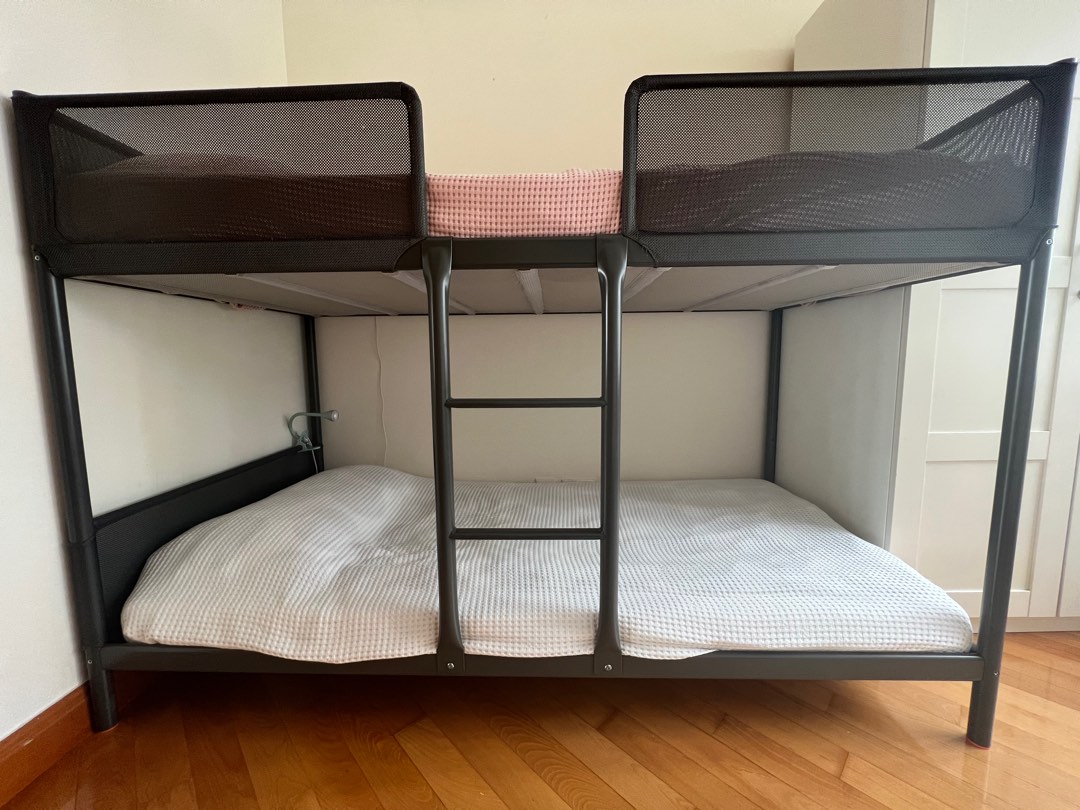 IKEA Tuffing bunk bed with mattresses, 傢俬＆家居, 傢俬, 床架及床褥 Carousell