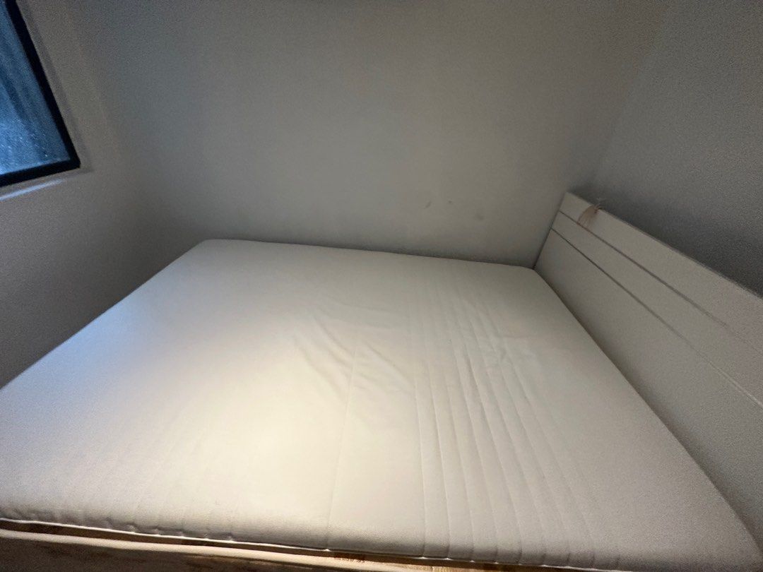 IKEA TUSSOY DOUBLE BED TOPPER, 傢俬＆家居, 傢俬, 床架及床褥 Carousell