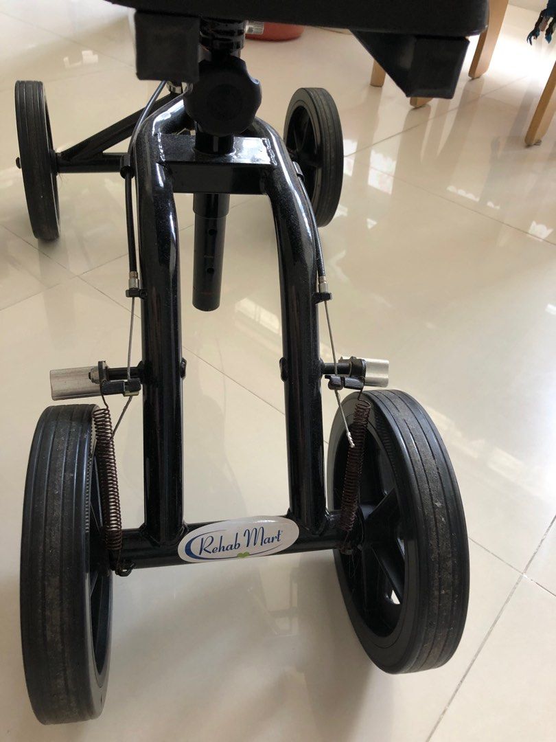 Knee Scooter for nonweight bearing on ankle fractures and injuries