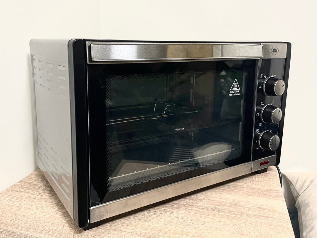 Kyowa Electric Oven 35L Rotisserie Function and Powdercoated Steel