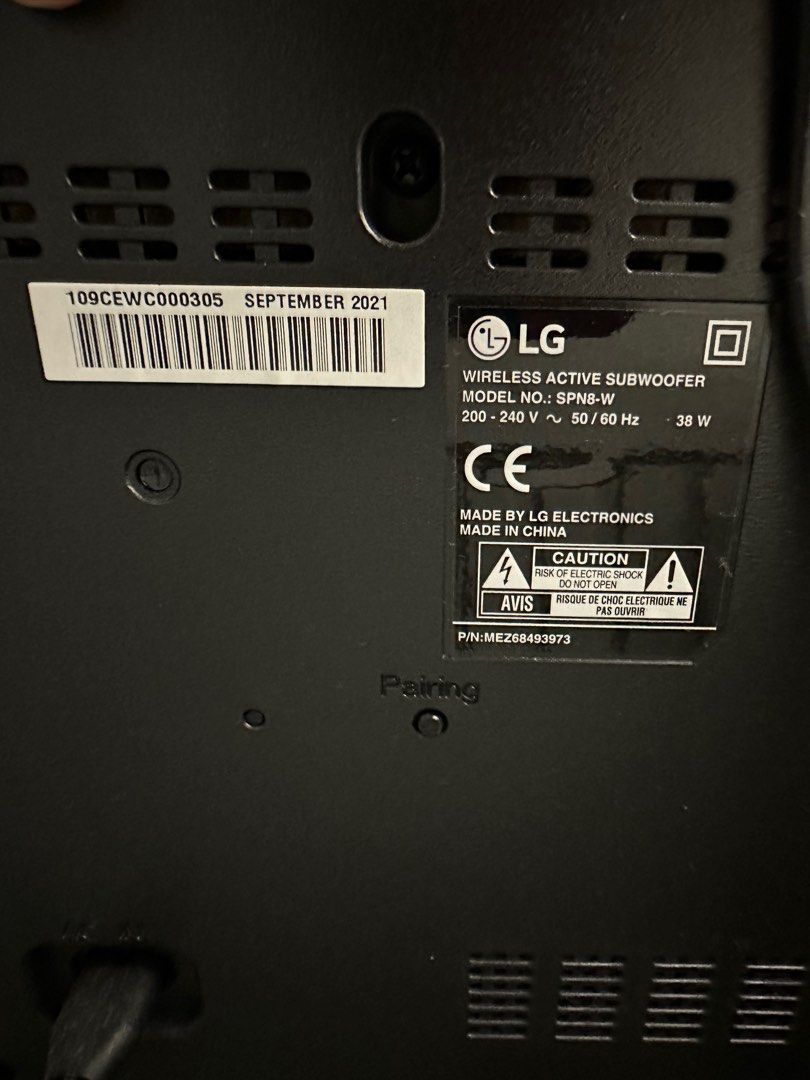 LG soundbar SN10Y + wireless subwoofer SPN8W, 音響器材, Soundbar、揚聲器、藍牙喇叭、耳擴 Carousell