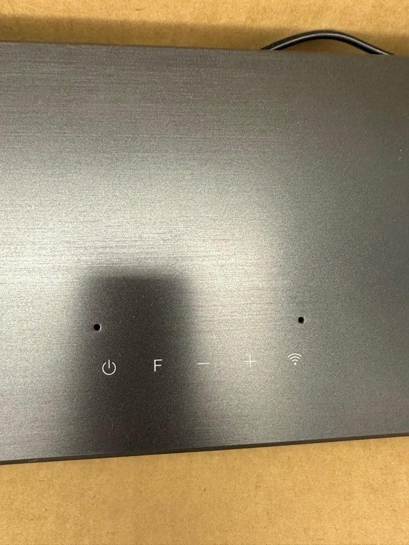 LG soundbar SN10Y + wireless subwoofer SPN8W, 音響器材, Soundbar、揚聲器、藍牙喇叭、耳擴 Carousell