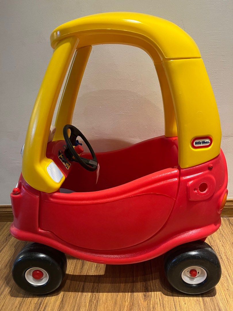 Little Tikes 30th Anniversary Edition Cozy Coupe Ride on Push