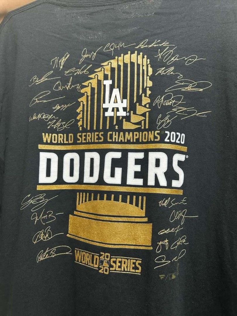 Fanatics Branded Men's Big and Tall Black Los Angeles Dodgers 2020 World Series Champions Signature Roster T-Shirt - Black