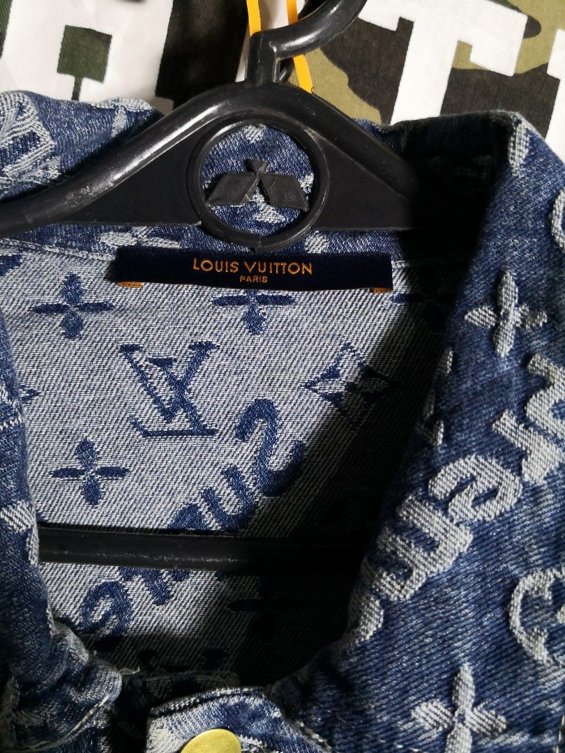 Louis Vuitton Washed Denim Barn Jacket Louis Vuitton X Supreme - Stadium  Goods