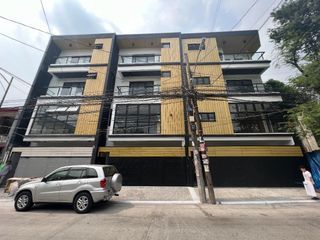 LUXURIOUS 4-BEDROOM TOWNHOUSE FOR SALE IN PLAINVIEW, MANDALUYONG | READY FOR OCCUPANCY | PRIME LOCATION
