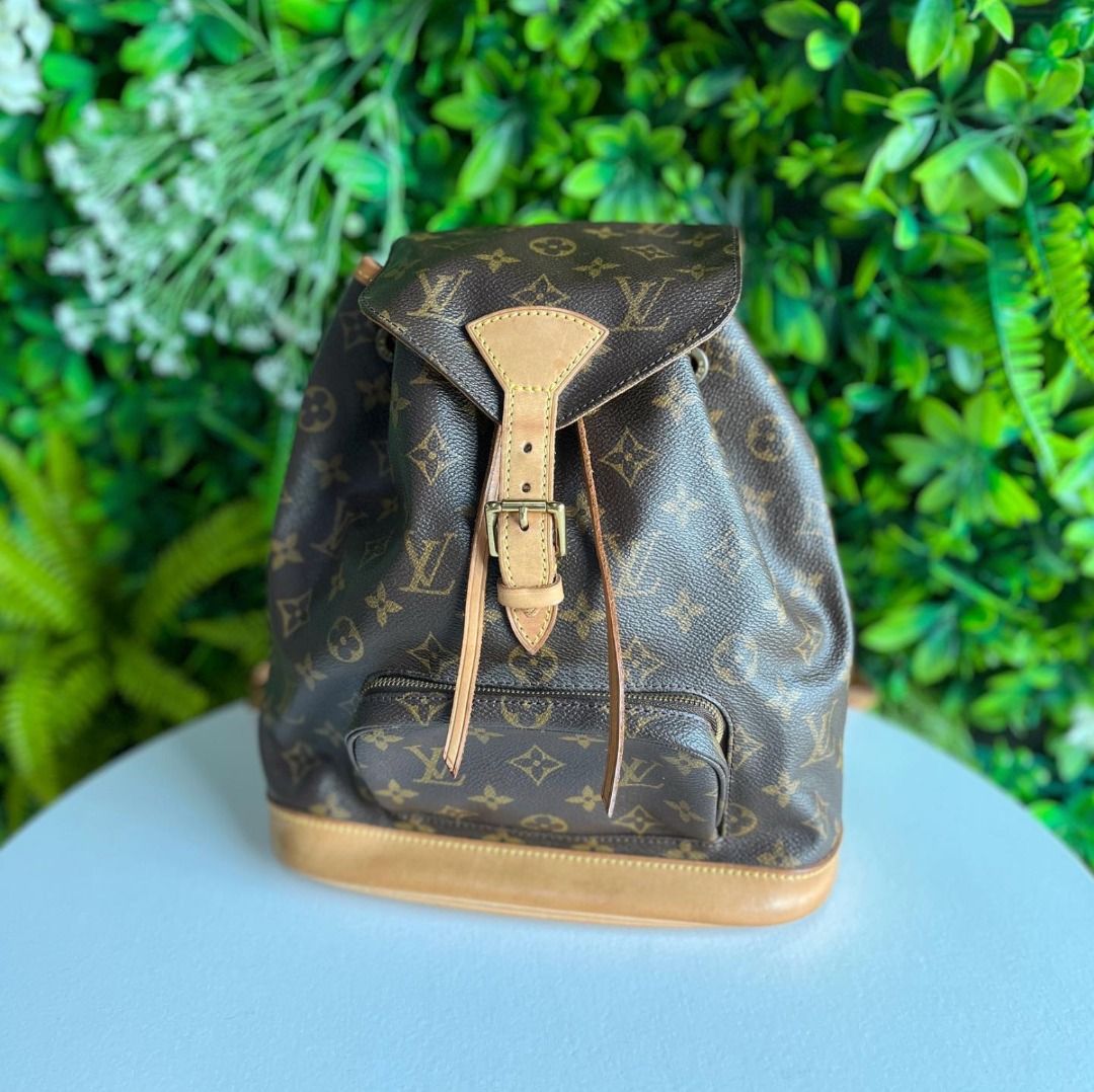 Authentic Louis Vuitton Montsouris MM Backpack, Luxury, Bags & Wallets on  Carousell