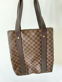 Limited Louis Vuitton Monogram Canvas Multipli Cite Bag, Luxury, Bags &  Wallets on Carousell