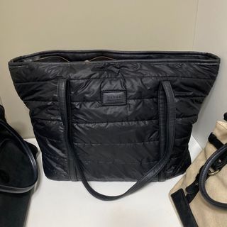 （分類：）位於 。 由 shopaholic.sis 提交（商品編號 1119061101，圖片 1）。簡介： 。