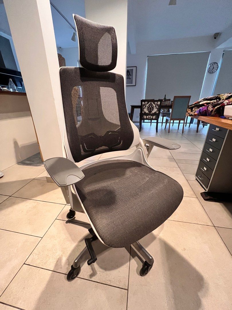 Merryfair Wau Ergonomic Chair mint mint Furniture Home Living