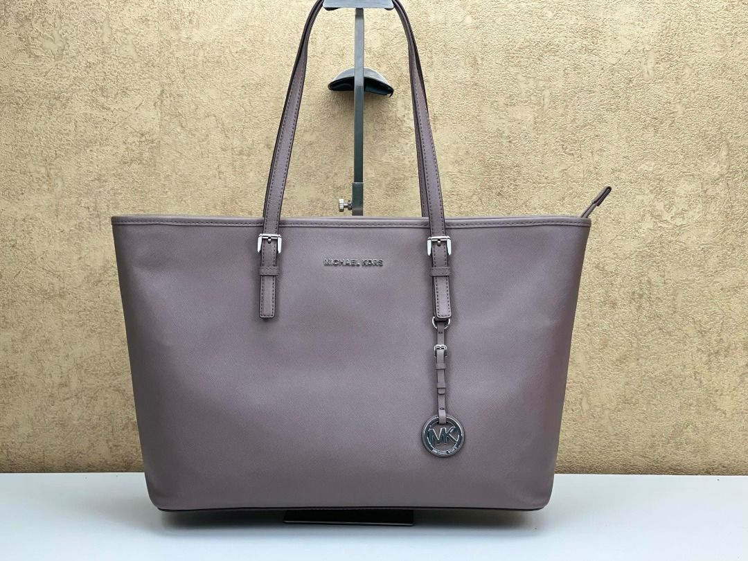 Michael Kors Silver Jet Set Travel Medium Saffiano Leather Tote, Best  Price and Reviews